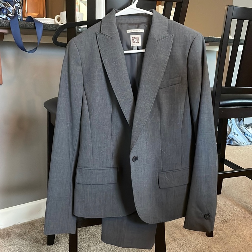 Anne Klein Executive Collection suit - Never been worn!!